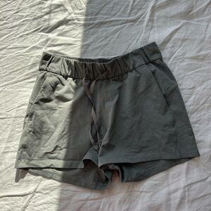 Lululemon Shorts in Size 4